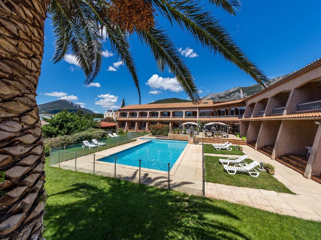 Noemys Toulon La Valette - Hotel Restaurant Avec Piscine エクステリア 写真