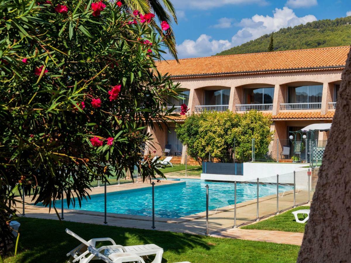 Noemys Toulon La Valette - Hotel Restaurant Avec Piscine エクステリア 写真